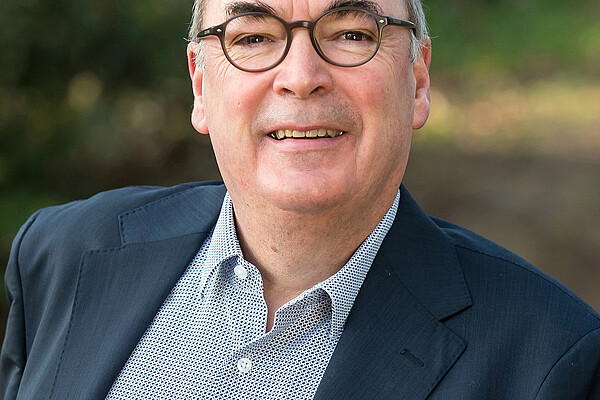 Portrait de Pascal Pras, maire de Saint-Jean-de-Boiseau