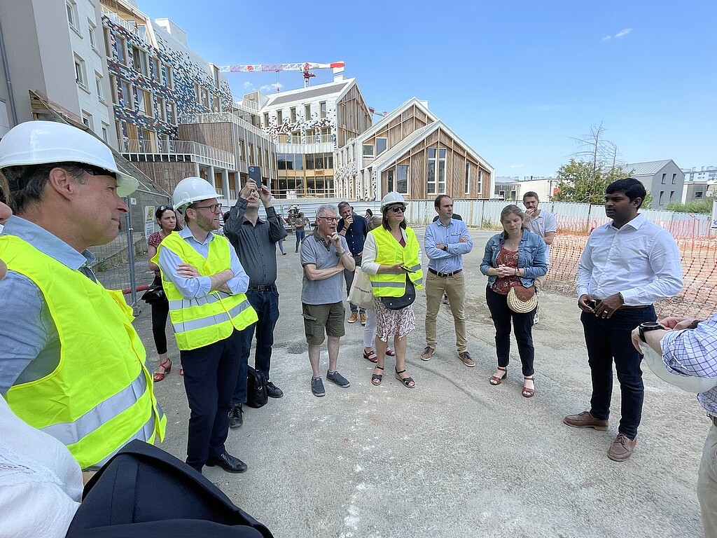 Chantier de déconstruction des résidences Pierrefonds et Trecesson à Rennes