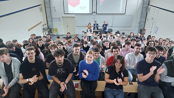 Etudiants dans un amphithéâtre à l'IUT de Rennes