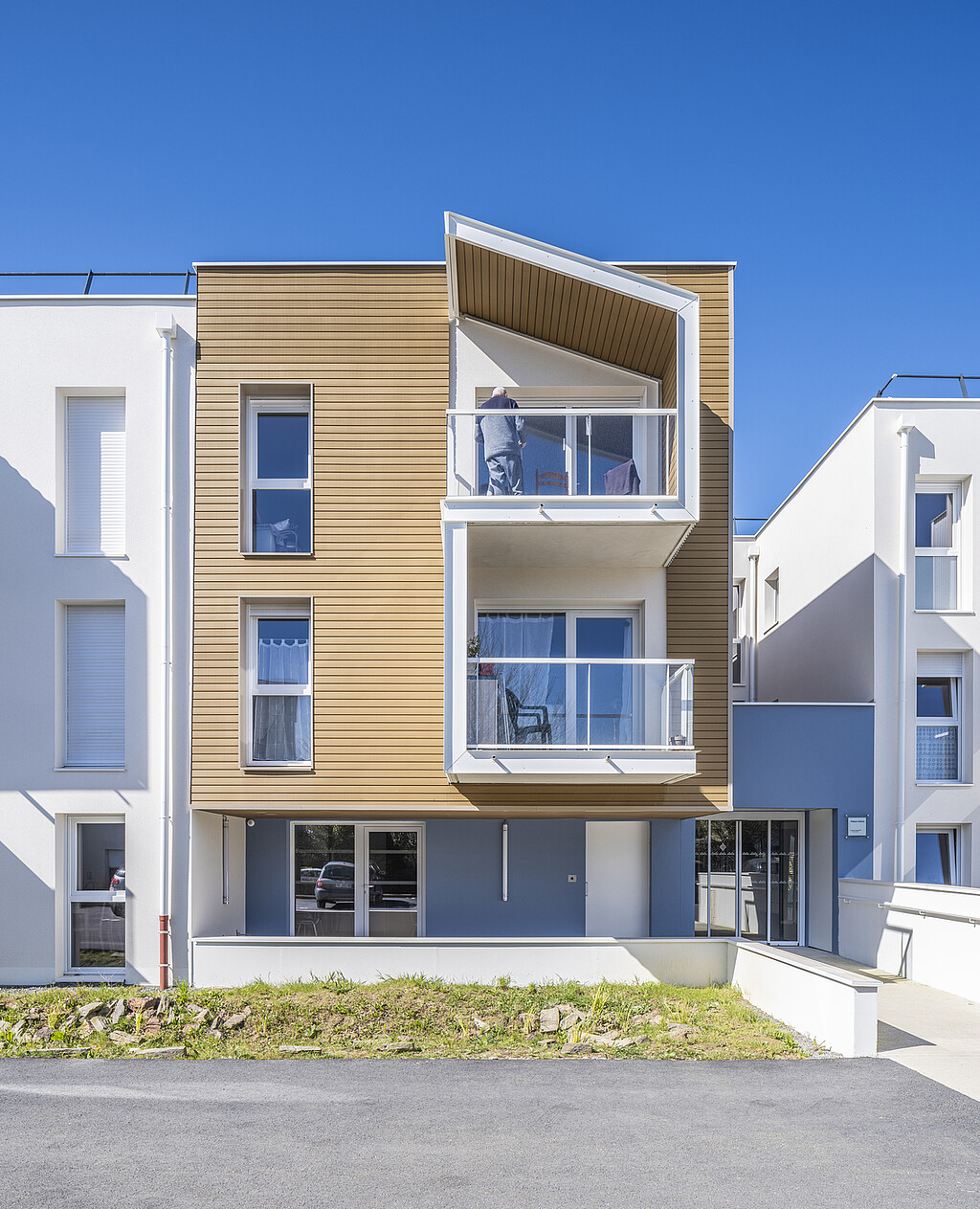 Façade avec balcons de la Maison Helena de La Mézière en Ille-et-Vilaine