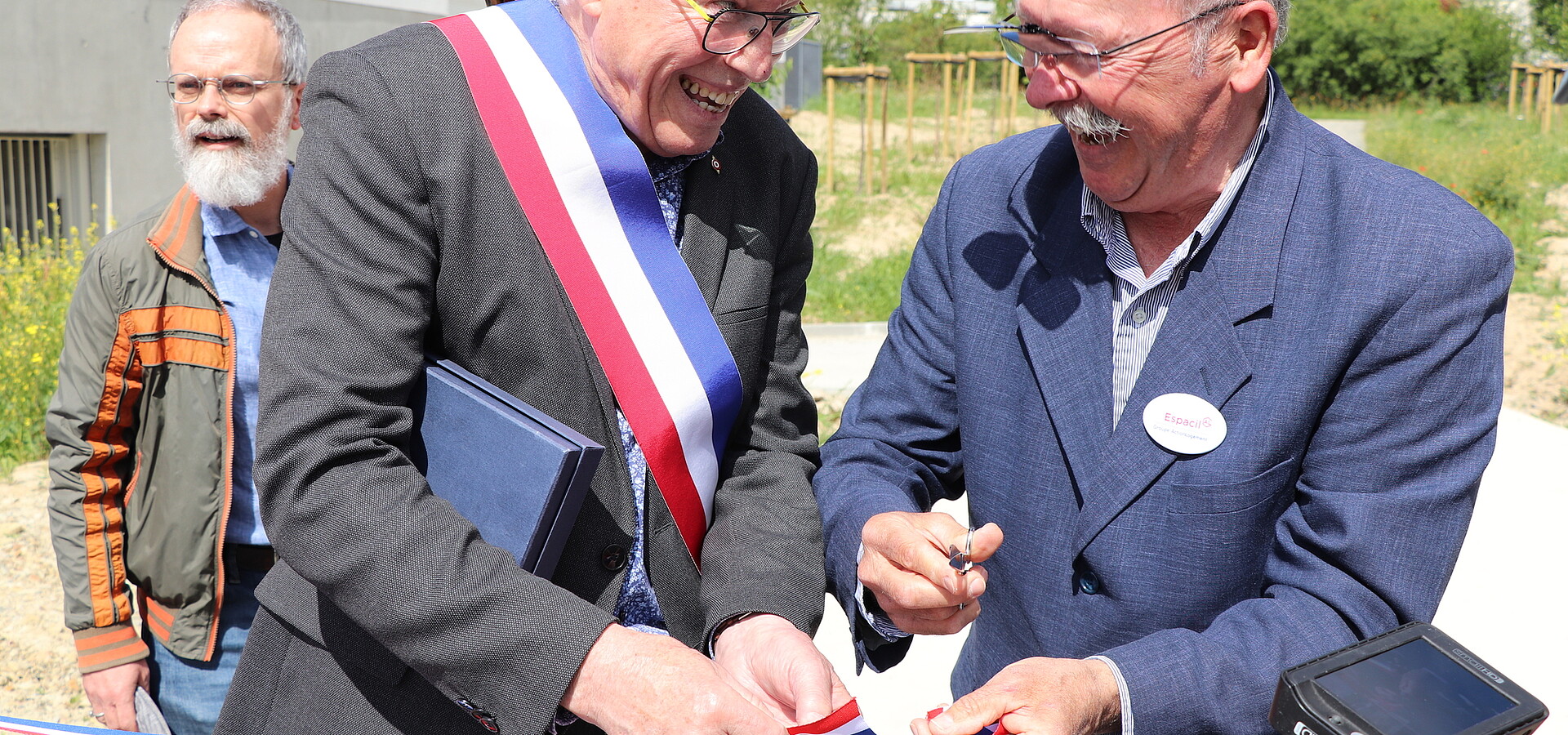 René-François Houssin, maire de Vezin-le-Coquet et Philippe Tatard, Président d'Espacil Accession