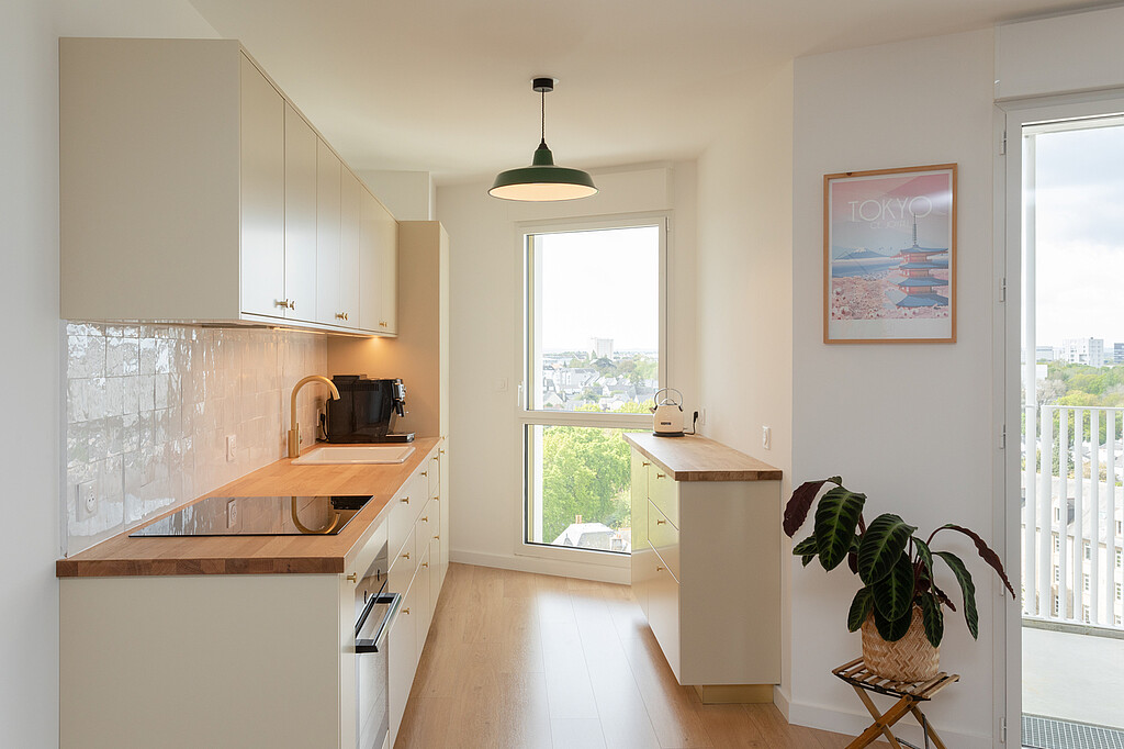 Cuisine équipée et aménagée d'un appartement du programme Dremmwel à Rennes
