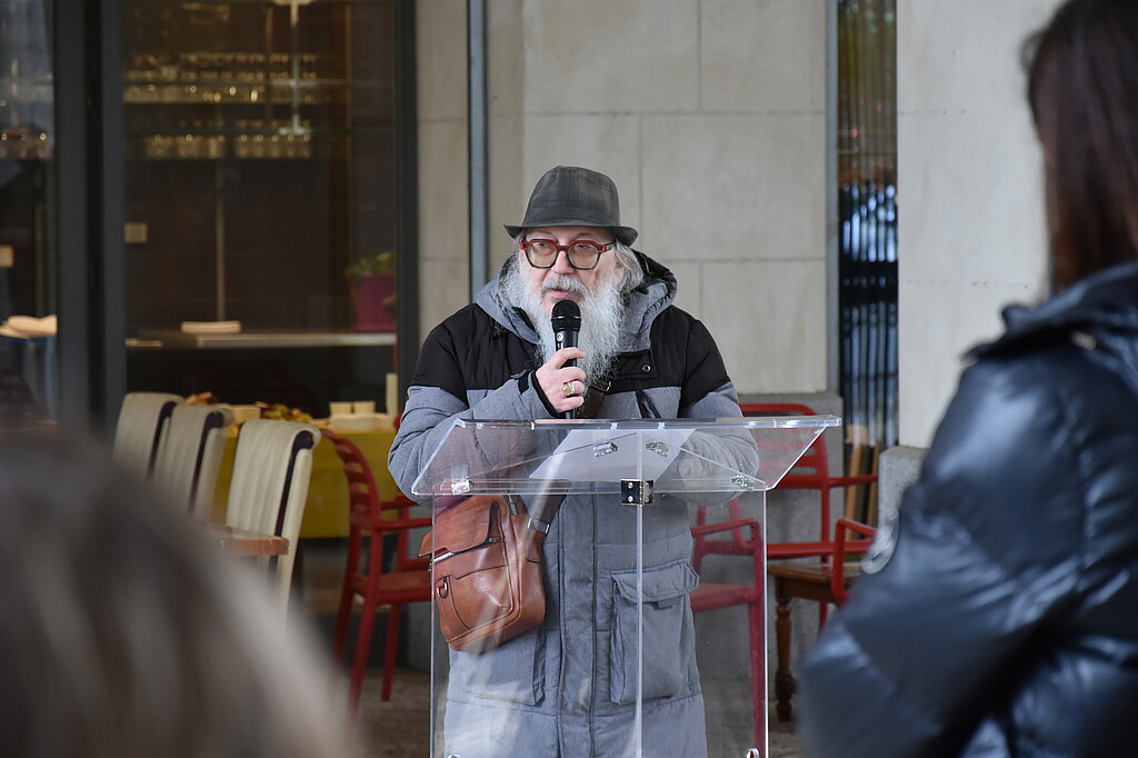 Prise de parole lors de l'inauguration de la cantine solidaire Chez Simone & Anatole à Rennes