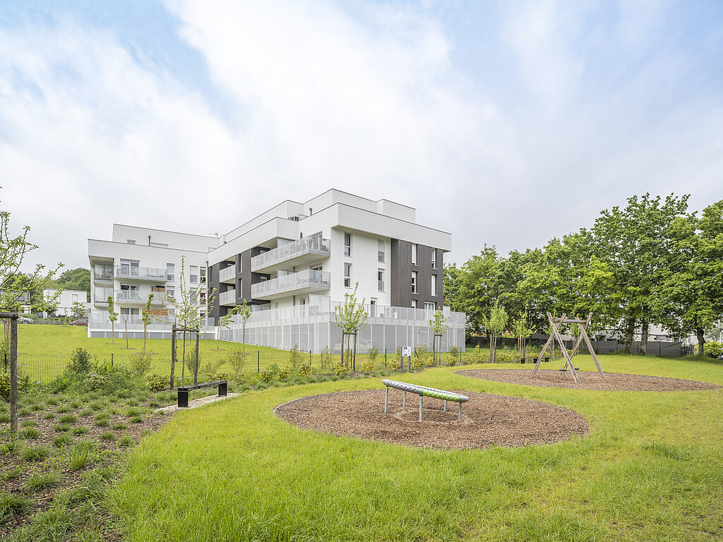Les espaces verts de la résidence "Saut Bois" à Gévezé en Ille-et-Vilaine