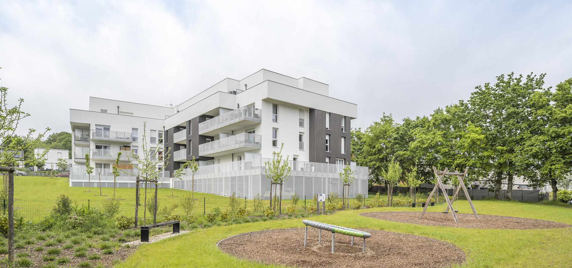 Les espaces verts de la résidence "Saut Bois" à Gévezé en Ille-et-Vilaine