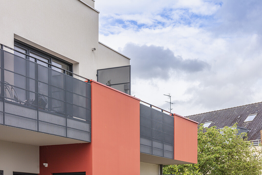 Façade de la résidence locative "La Délivrande" à Servon-sur-Vilaine
