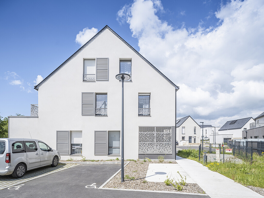 Façade du programme Lokentaz à Saint-Gildas-de-Rhuys