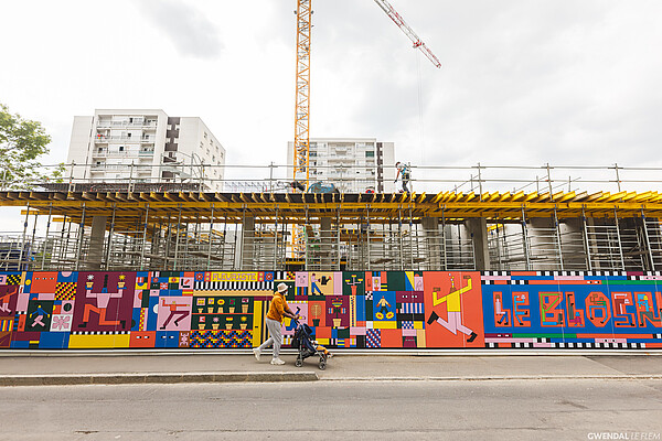Photo actualité En vidéo : Mosaïque graphique, sociale et urbaine par Guillaumit, au cœur du renouvellement urbain du Blosne