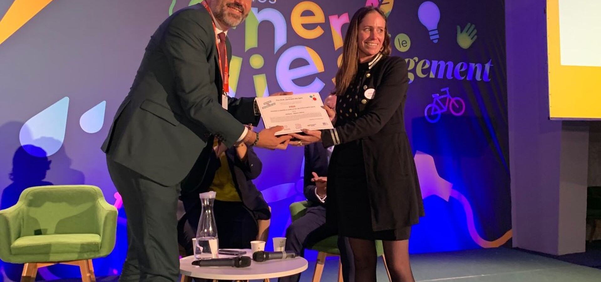 Photo actualité Espacil a re&ccedil;u le prix de l&rsquo;Union sociale pour l&rsquo;habitat dans le cadre du concours &laquo; HLM, partenaire des &acirc;g&eacute;s &raquo;